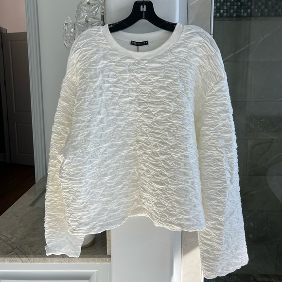 ZARA TEXTURED SWEATSHIRT - Picture 4 of 14
